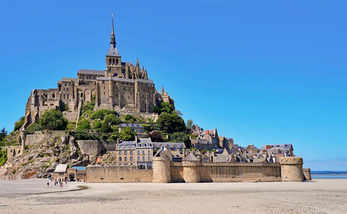 Mont Saint-Michel und die Bucht